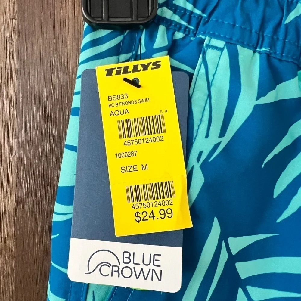 Tilly’s Blue Crown Boy's Aqua Leaf Swimtrunks Size Medium NWT
